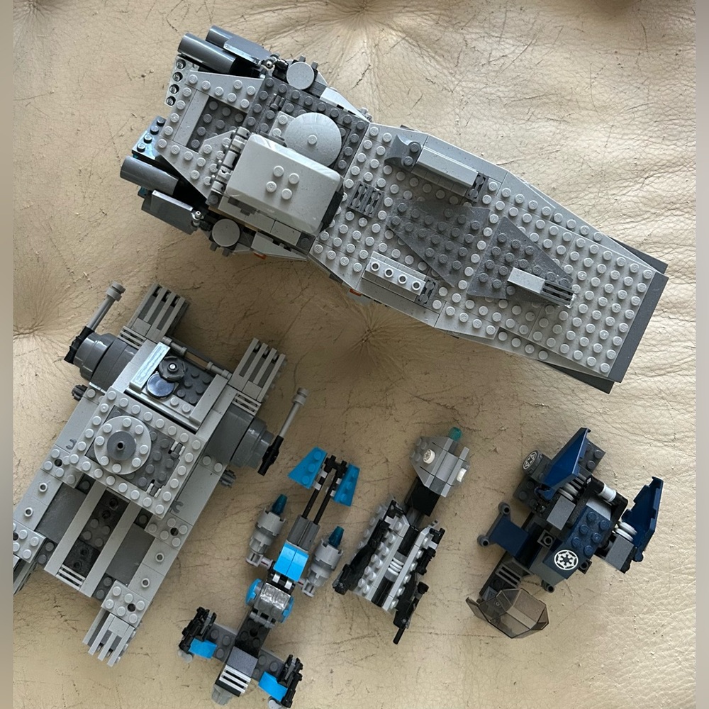 Lego Star Wars First order Transporter 75103 Imperial Dropship troop Transport